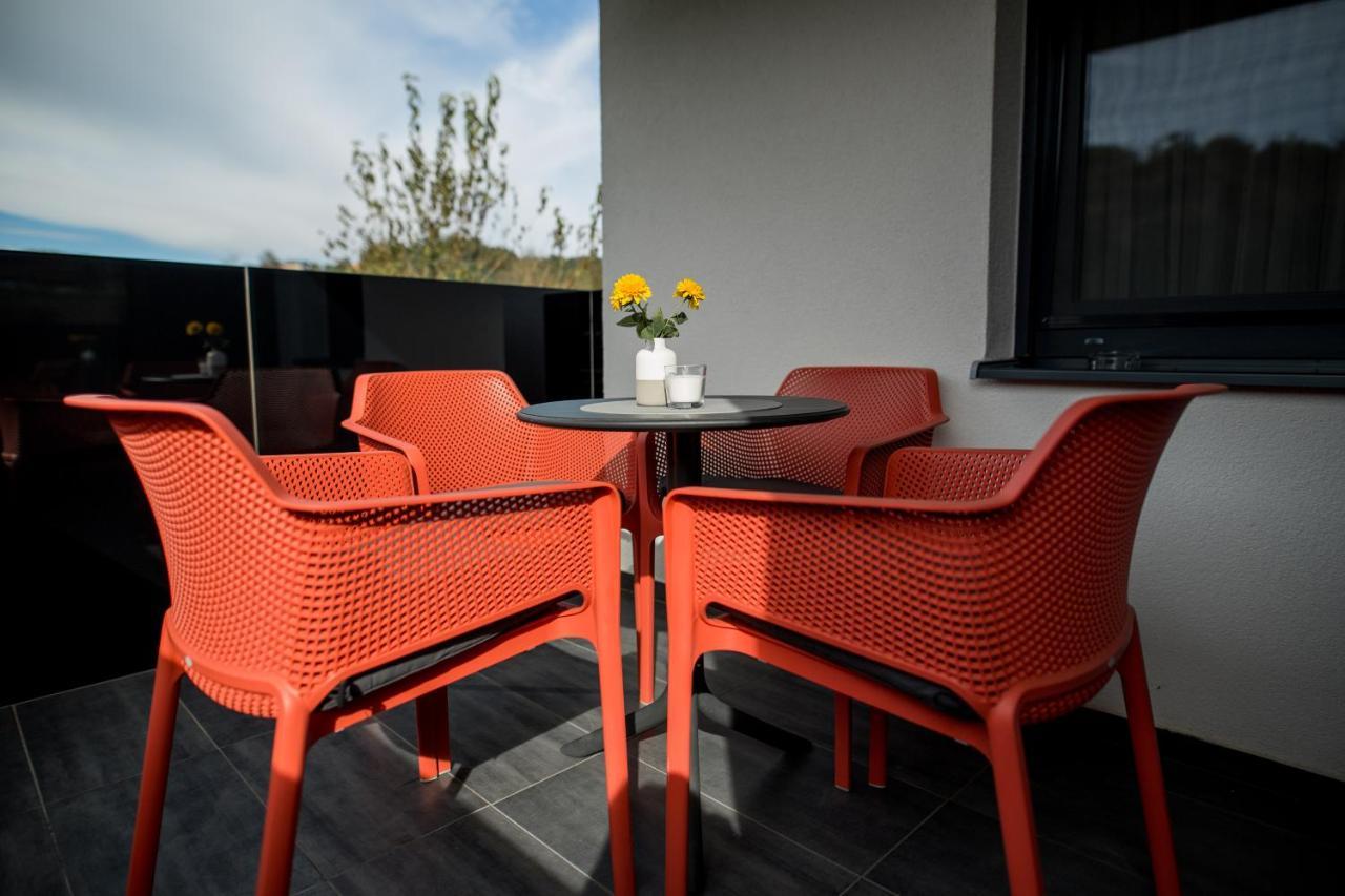 Apartments Dora Sveti Martin Na Muri Ngoại thất bức ảnh