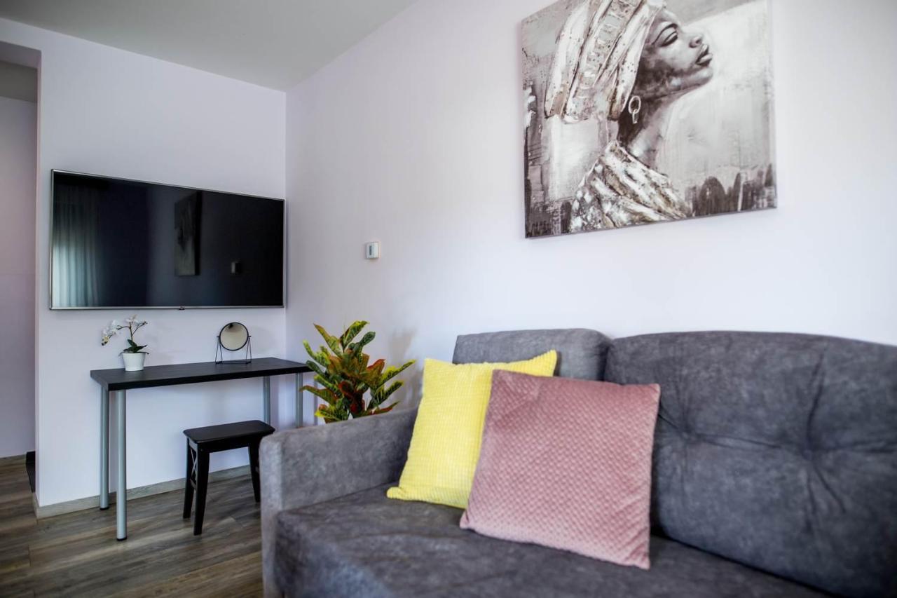 Apartments Dora Sveti Martin Na Muri Ngoại thất bức ảnh