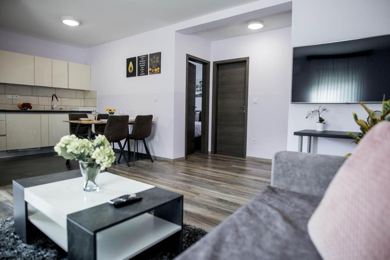 Apartments Dora Sveti Martin Na Muri Ngoại thất bức ảnh