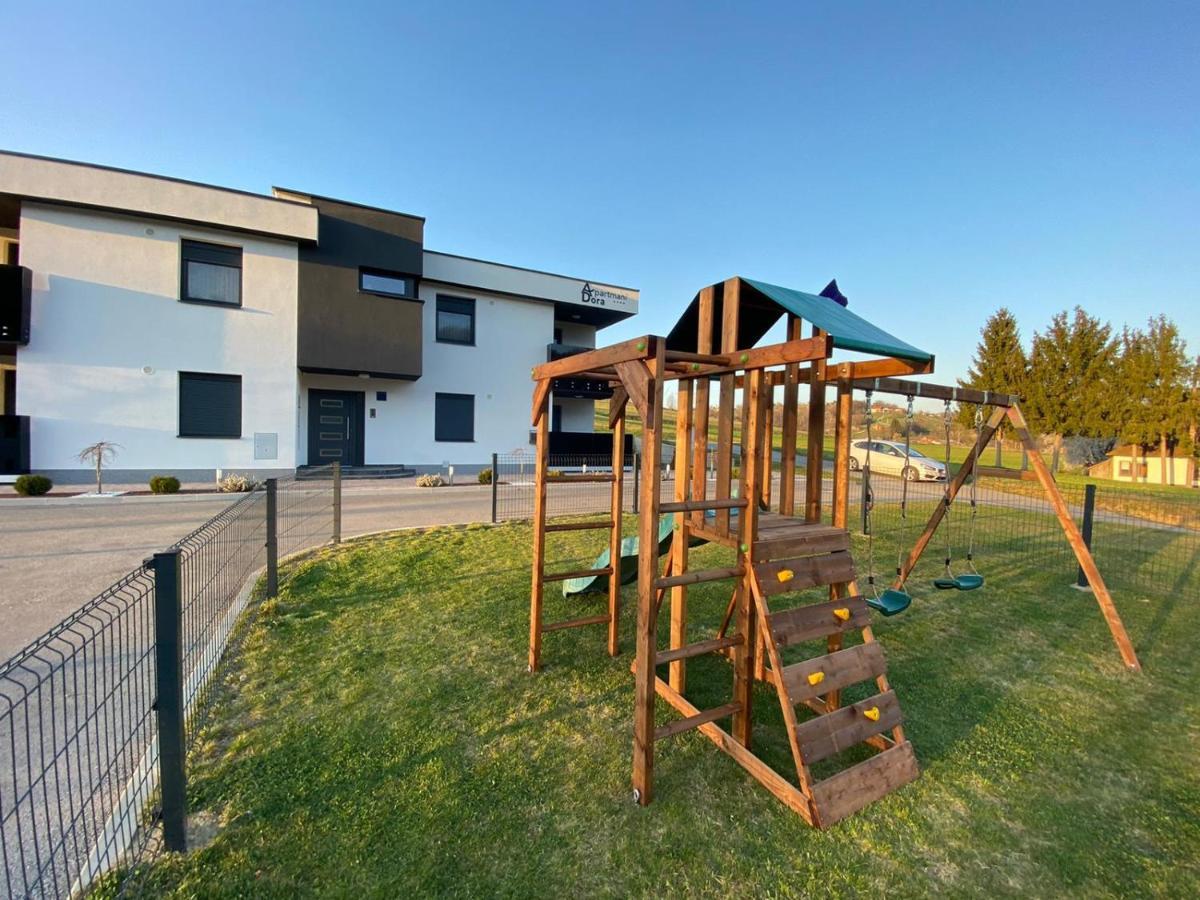Apartments Dora Sveti Martin Na Muri Ngoại thất bức ảnh